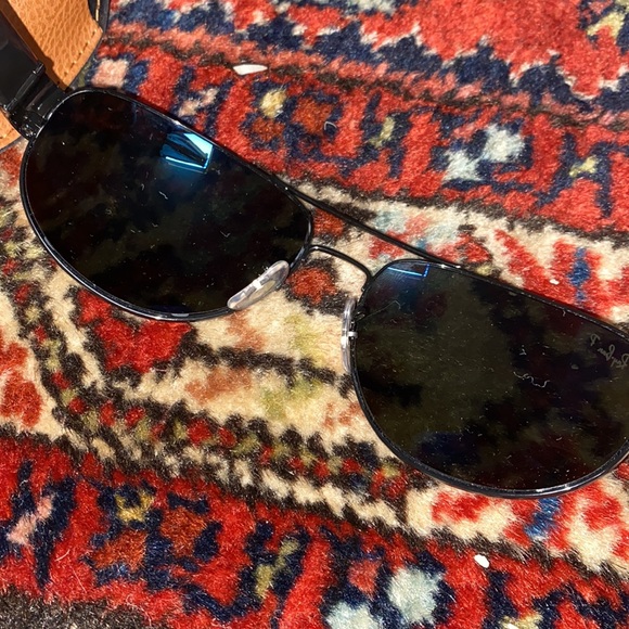 Ray Ban polarized sunglasses - Picture 5 of 9